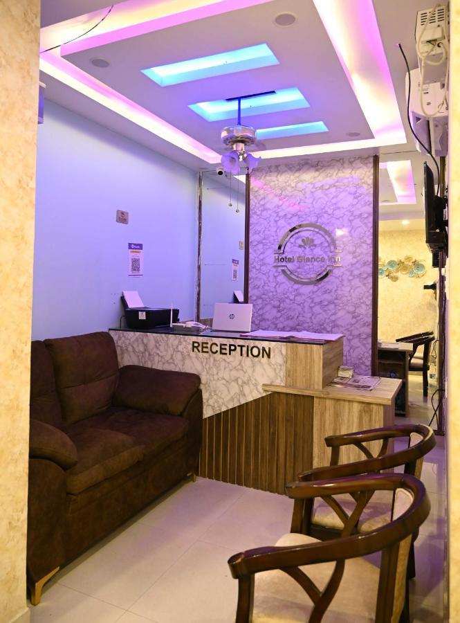 Super Hotel O Glance Inn Патна Екстериор снимка