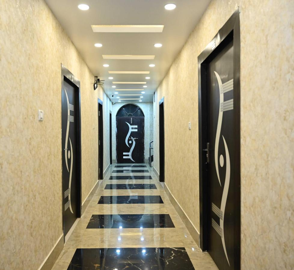 Super Hotel O Glance Inn Патна Екстериор снимка