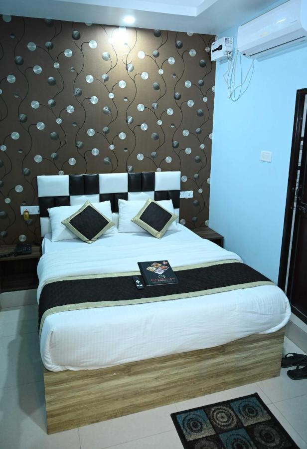 Super Hotel O Glance Inn Патна Екстериор снимка