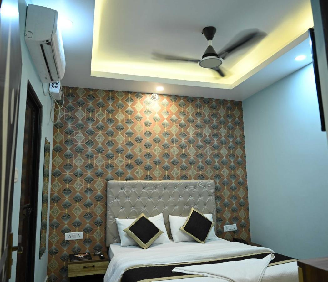 Super Hotel O Glance Inn Патна Екстериор снимка