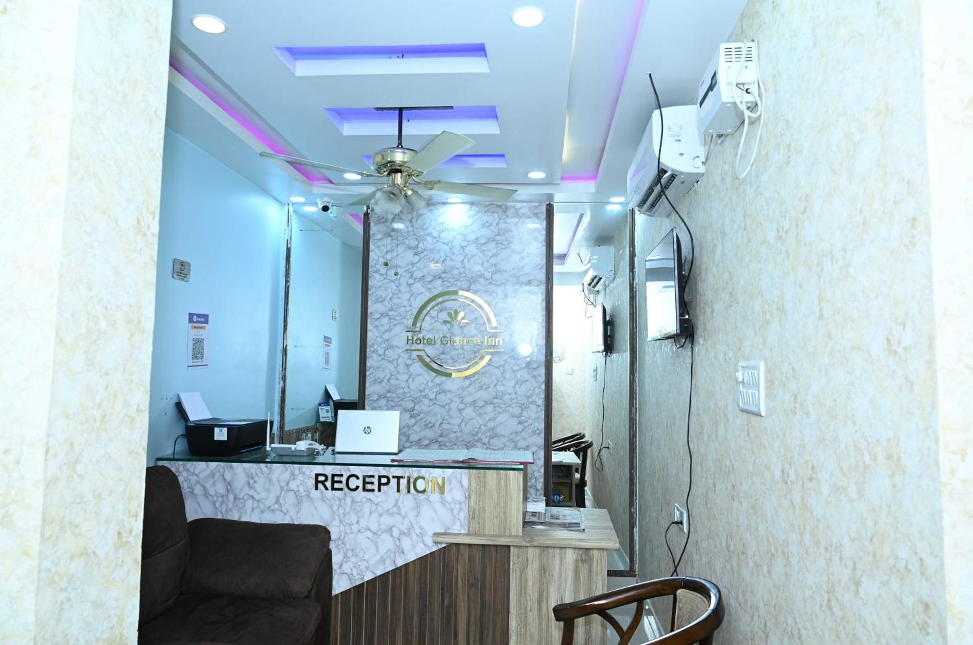 Super Hotel O Glance Inn Патна Екстериор снимка