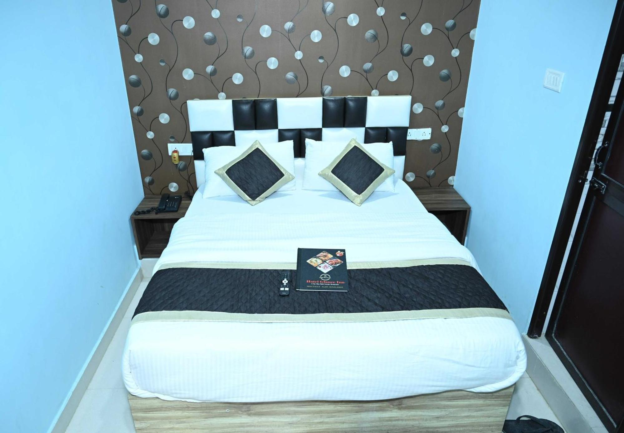 Super Hotel O Glance Inn Патна Екстериор снимка